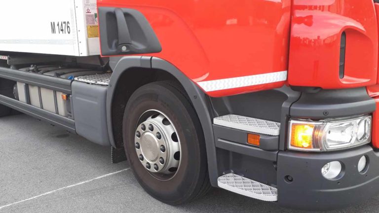 Anfahr Informationssystem MOIS Nach UN ECE R159 Von TruckWarn