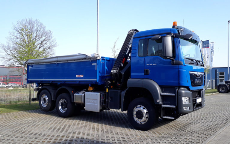 LKW MAN Kipper Blau